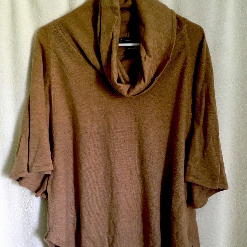 Women’s cozy, lightweight shrug sweater